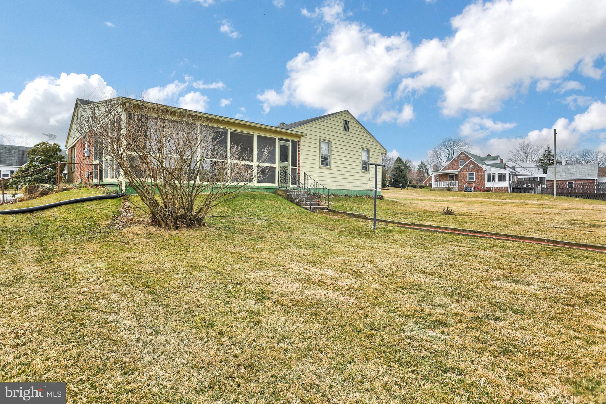 51 West Hoke Street Spring Grove, PA 17362 - Photo 36 of 41 Gallery Image 36