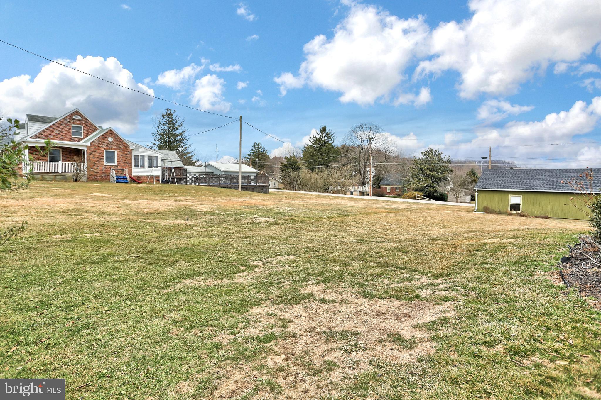 51 West Hoke Street Spring Grove, PA 17362 - Photo 41 of 41 Gallery Image 41
