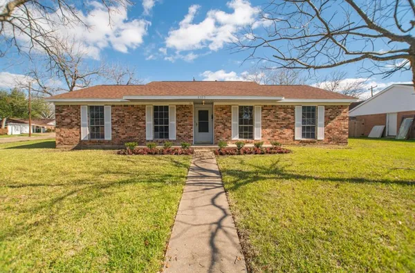 $2,000 | 8503 Braes River Drive, Houston, TX 77074
