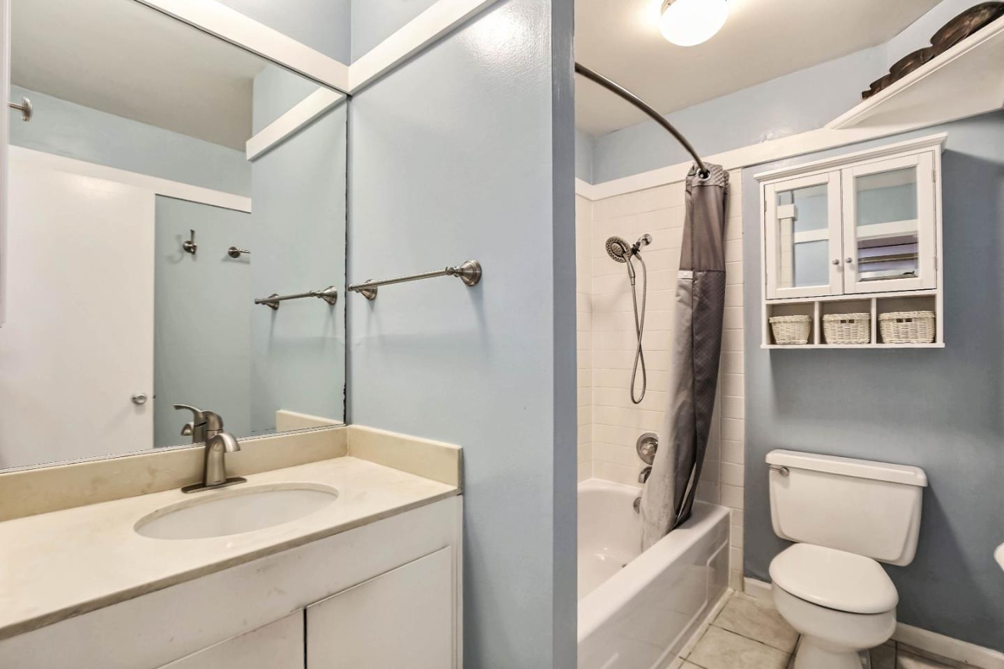 500 West Middlefield Road, Unit 108 Mountain View, CA 94043 - Photo 8 of 17 Gallery Image 8