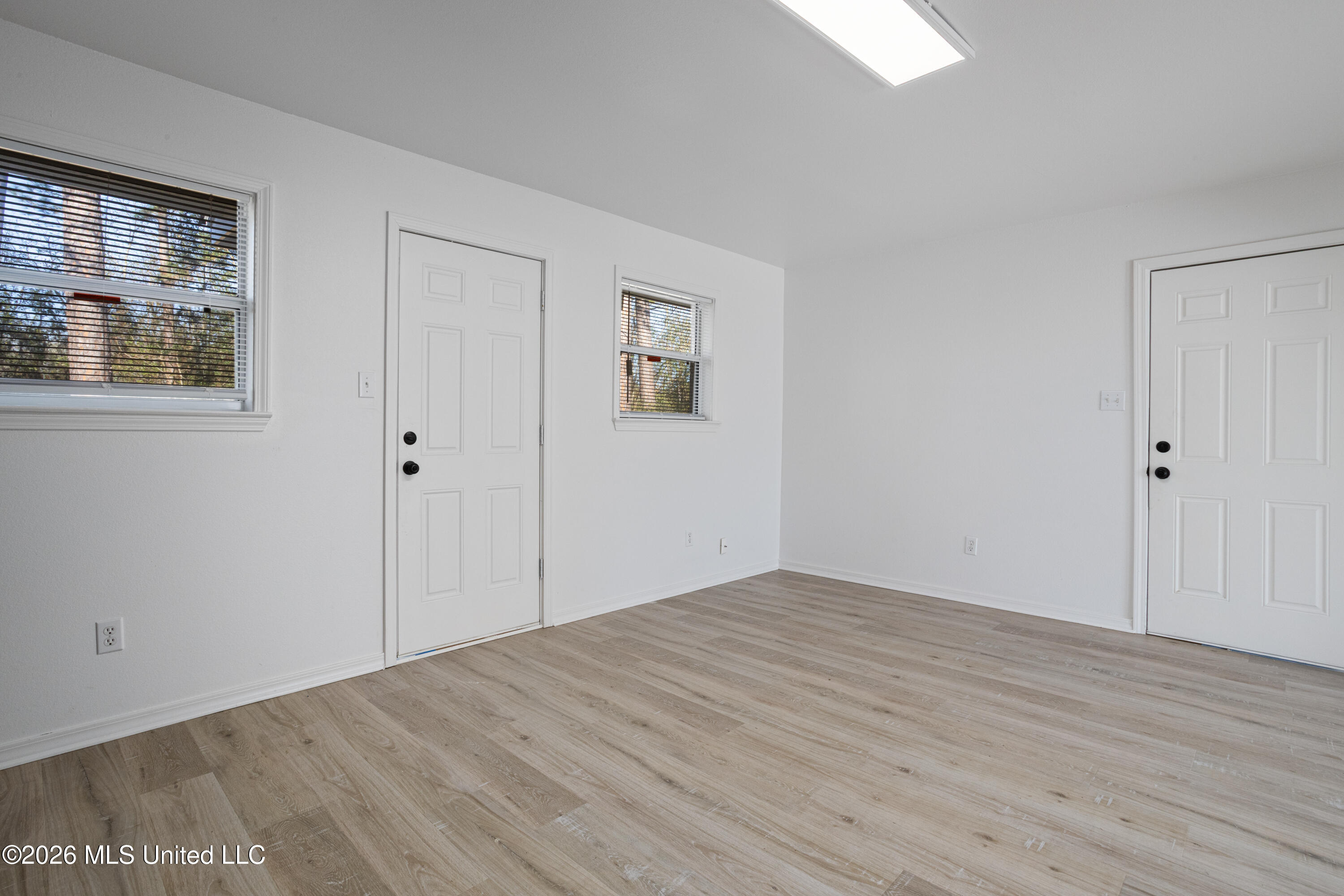 6517 Lancaster Boulevard Ocean Springs, MS 39564 - Photo 11 of 20 0011