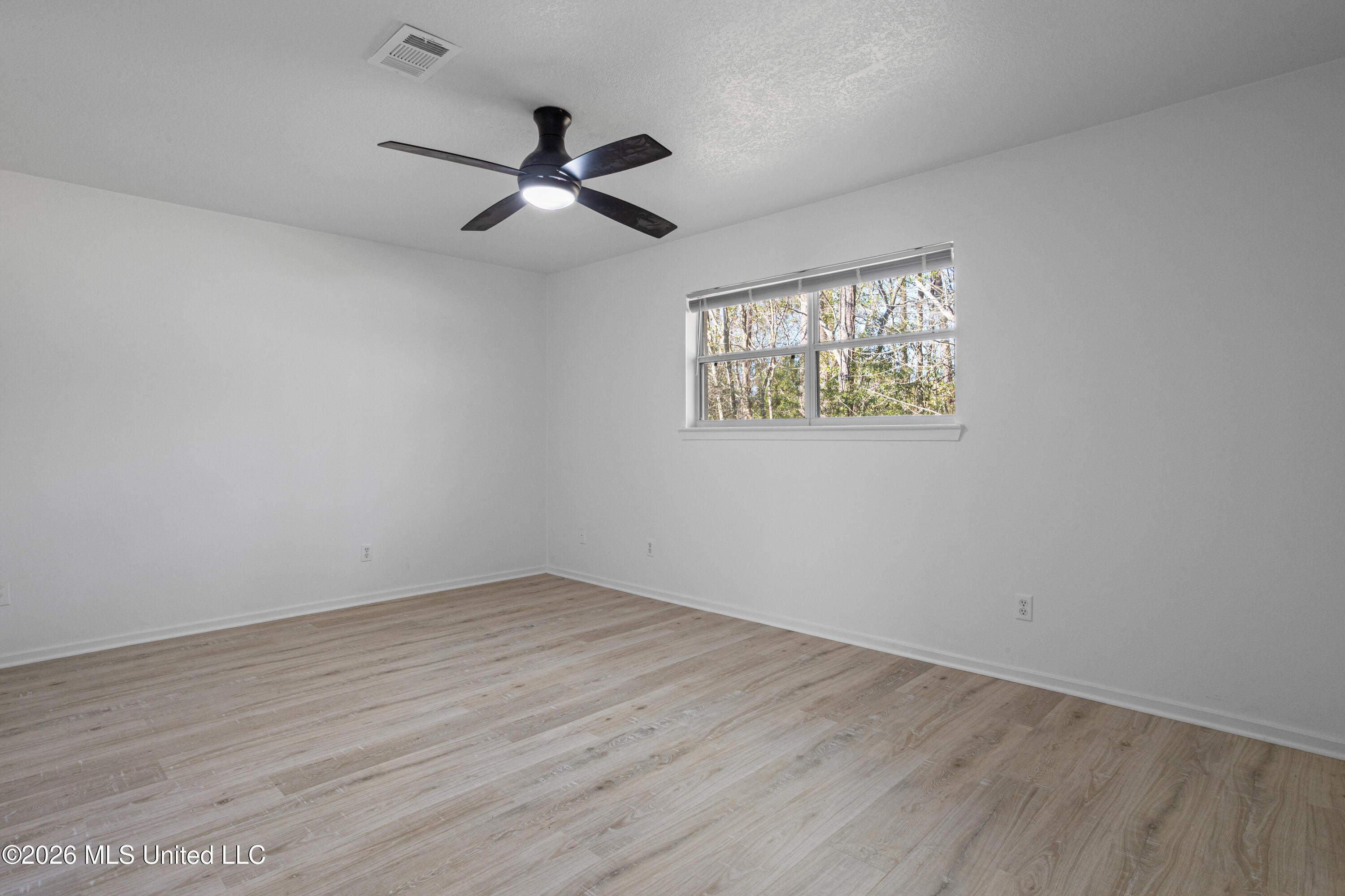 6517 Lancaster Boulevard Ocean Springs, MS 39564 - Photo 12 of 20 0012