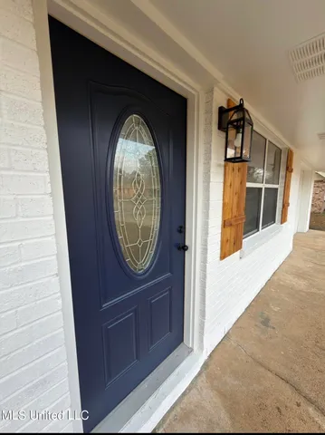 $1,600 | 6517 Lancaster Boulevard, Ocean Springs, MS 39564