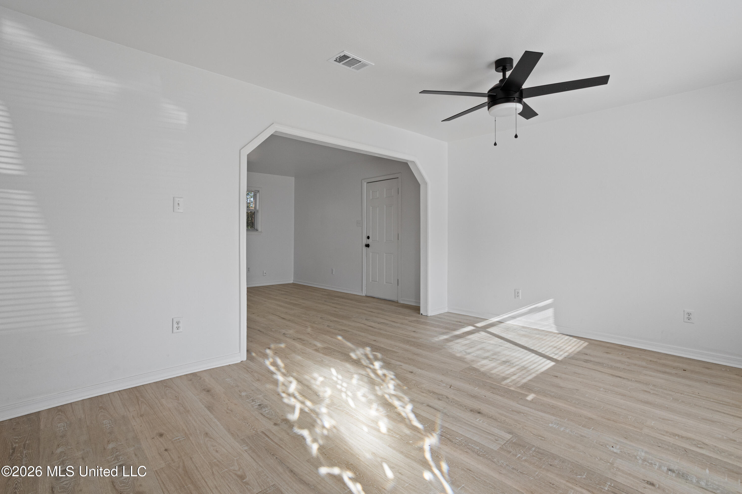 6517 Lancaster Boulevard Ocean Springs, MS 39564 - Photo 6 of 20 0006