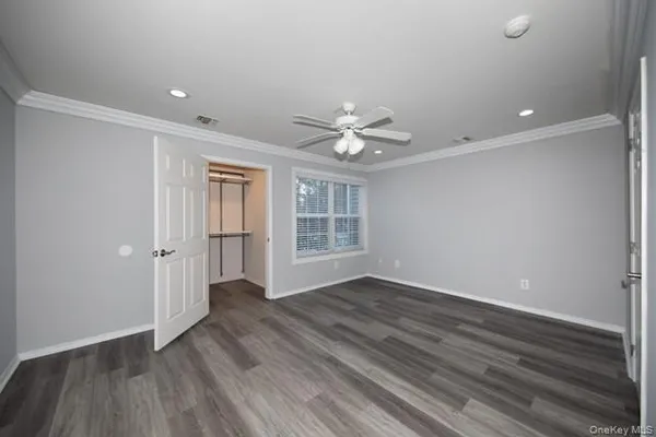 $3,775 | 191 Overlook Drive, Unit 191, Farmingville, NY 11738