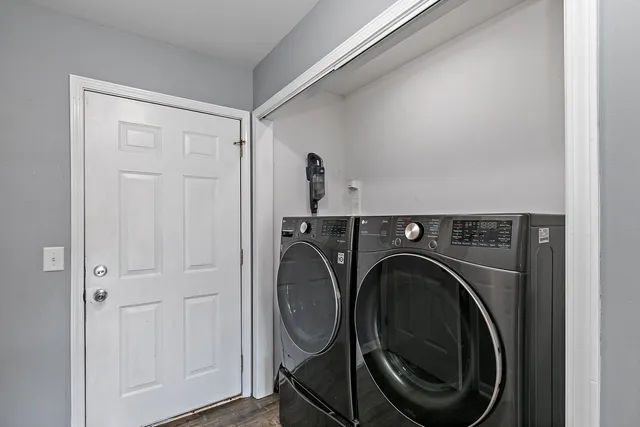 $349,900 | 220 West Ashton Drive, Maple Park, IL 60151