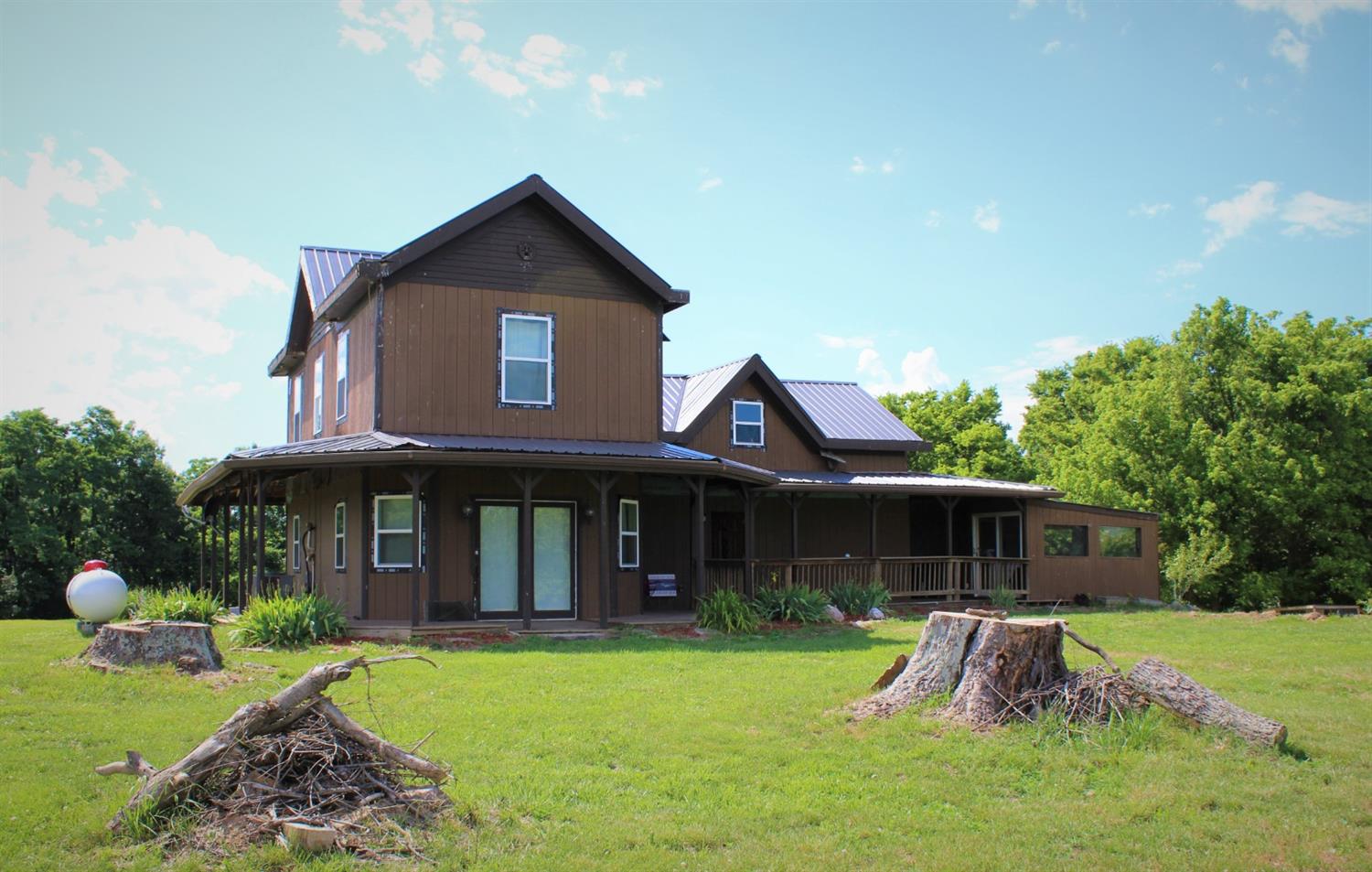 12307 Quercus Grove Road Rising Sun, IN 47040 - Photo 3 of 29
