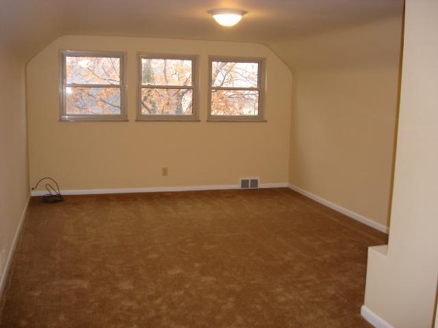 1235 Haddon Road Columbus, OH 43209 - Photo 11 of 14 Gallery Image 11