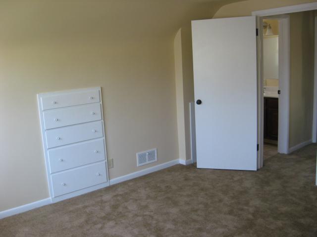 1235 Haddon Road Columbus, OH 43209 - Photo 9 of 14 Gallery Image 9