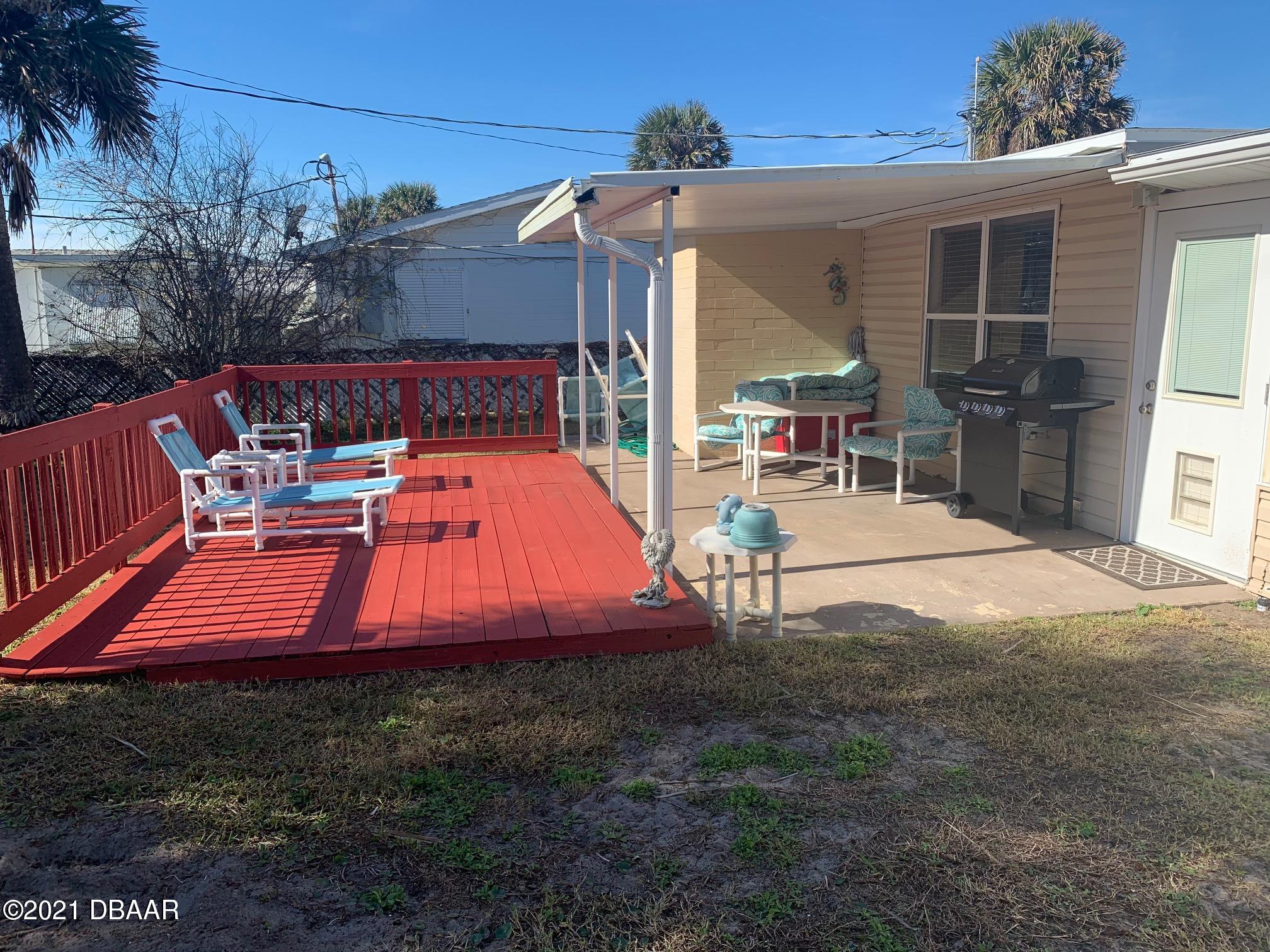 8 Seacrest Drive Ormond Beach, FL 32176 - Photo 21 of 29 8 seacrest deck and patio
