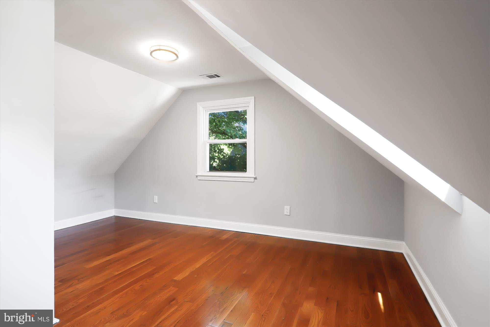 7103 Decatur Street Hyattsville, MD 20784 - Photo 13 of 20