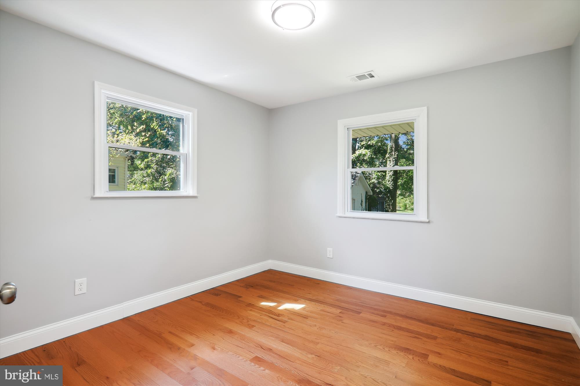 7103 Decatur Street Hyattsville, MD 20784 - Photo 8 of 20