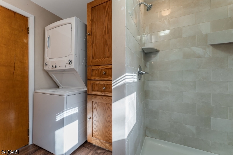 224 Bellis Road Milford, NJ 08848 - Photo 19 of 25 a bathroom with a bathtub and a shower