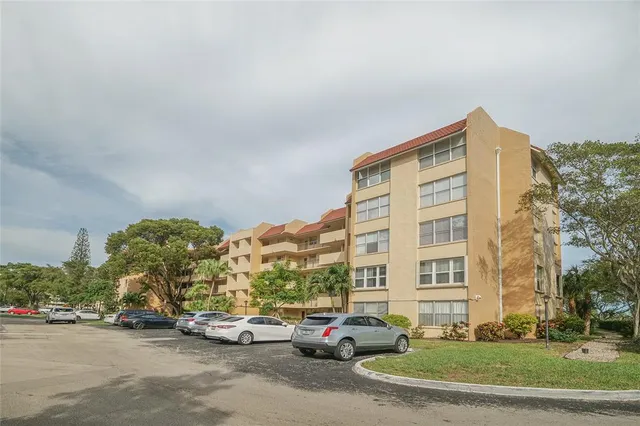 $135,000 | 3801 Environ Boulevard, Unit 418, Lauderhill, FL 33319