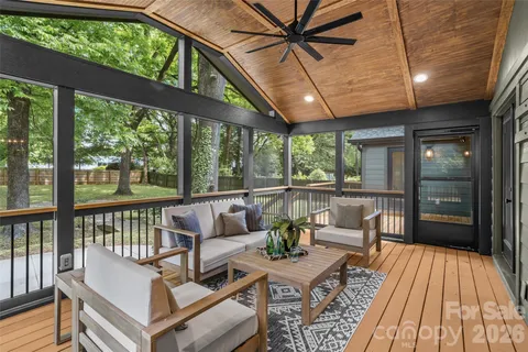 $990,000 | 1542 Carolyn Drive, Charlotte, NC 28205