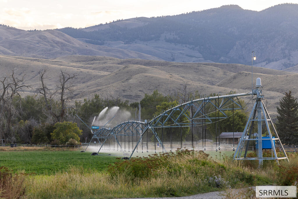 1705 Lemhi Road Salmon, ID 83467 - Photo 10 of 149 Gallery Image 10