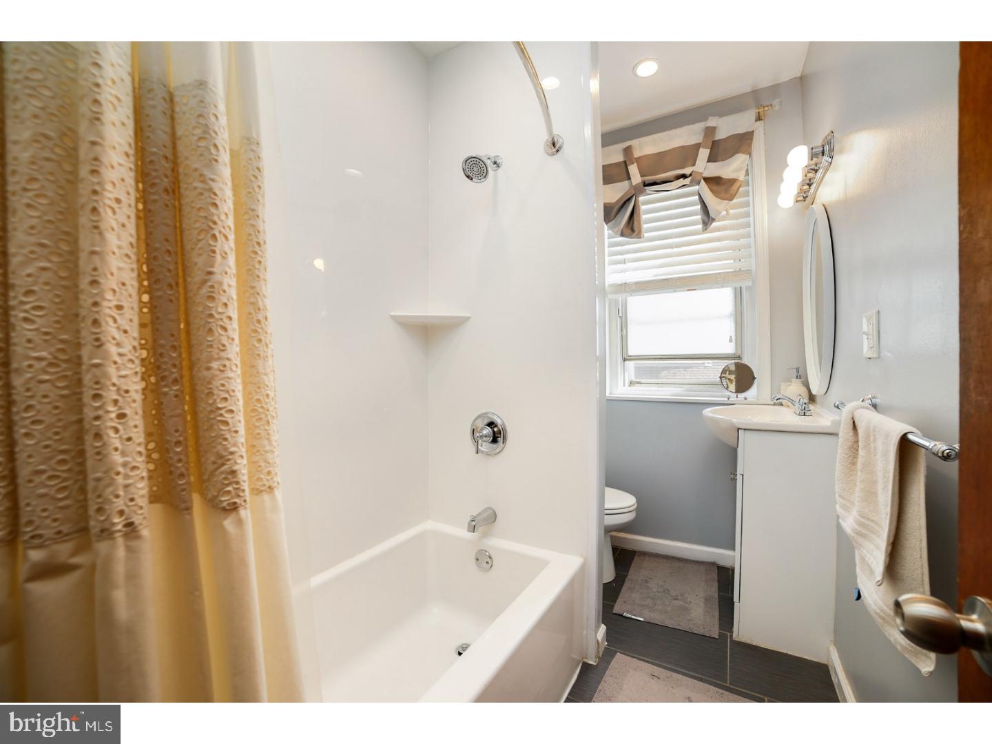 5454 Ridge Avenue Philadelphia, PA 19128 - Photo 18 of 25 Gallery Image 18
