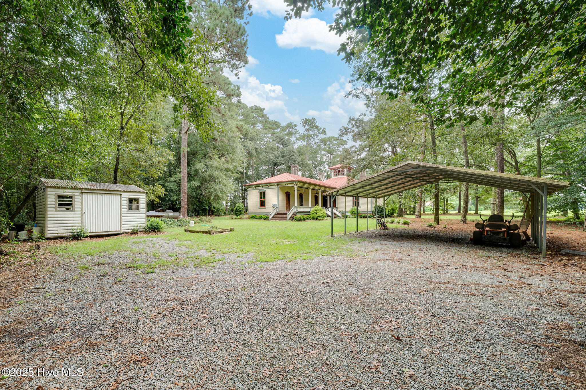 393 Moltonville Road Clinton, NC 28328 - Photo 38 of 46 393moltonvillerd39