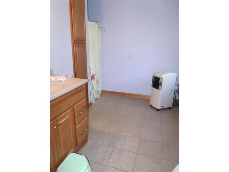 516 Webster Road Farmington, ME 04938 - Photo 18 of 20 Bathroom.