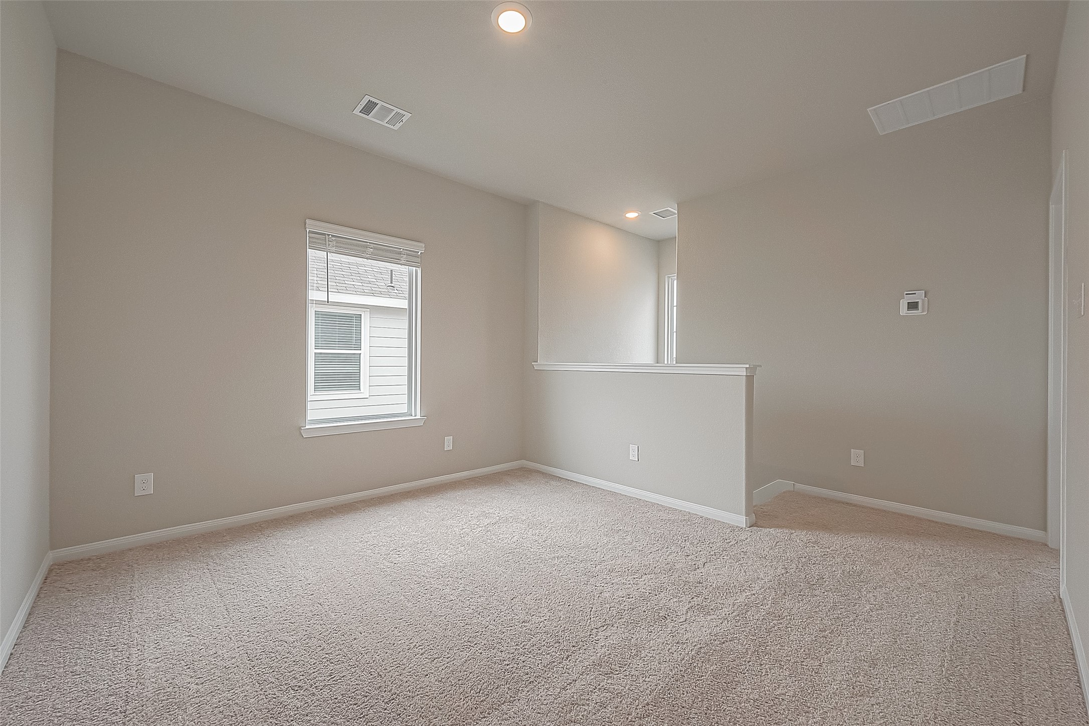 4923 Luke Matthew Drive Rosharon, TX 77583 - Photo 42 of 48 an empty room with windows