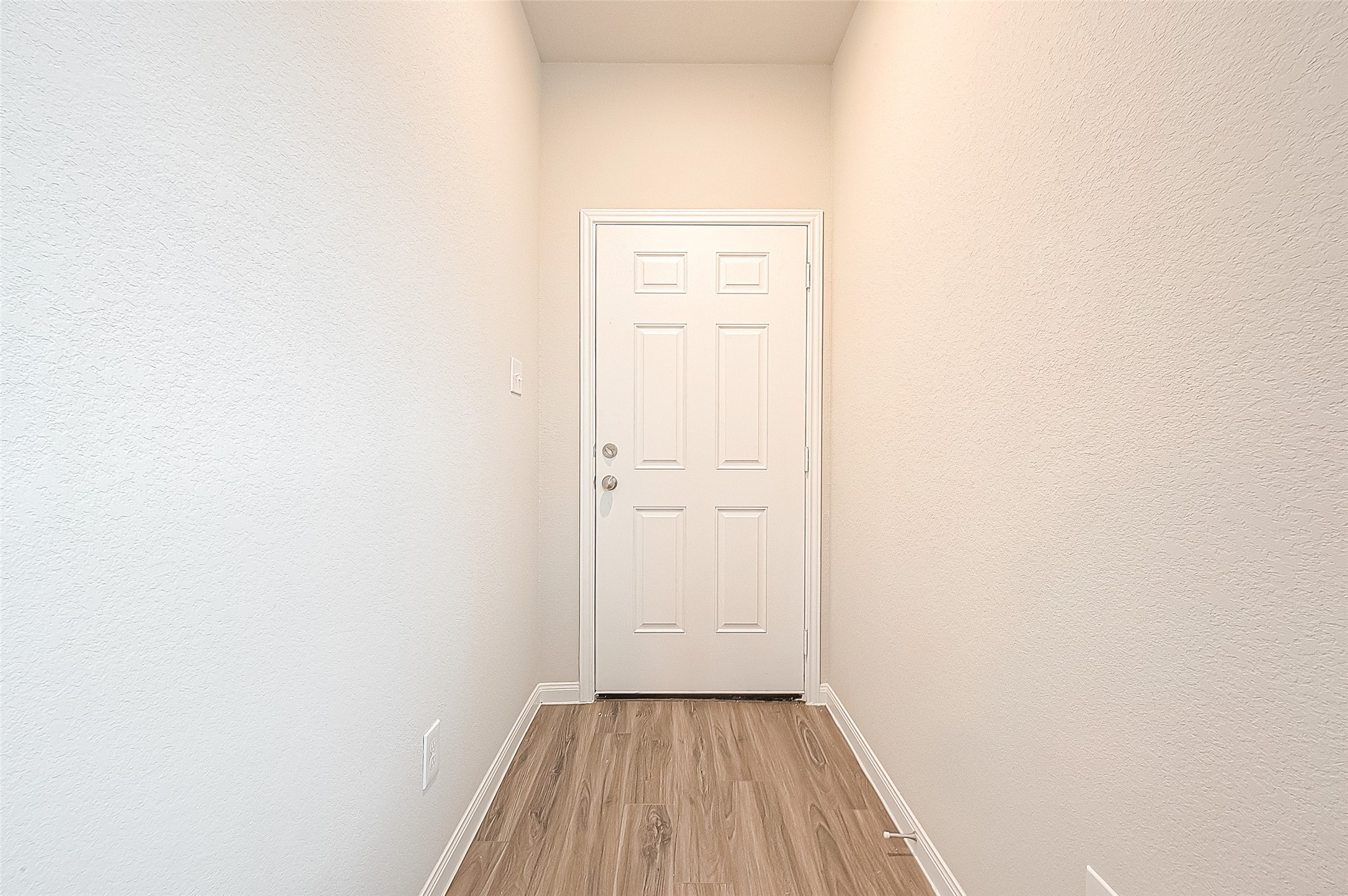 4923 Luke Matthew Drive Rosharon, TX 77583 - Photo 9 of 48 a view of a room with wooden floor