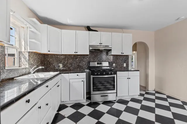 $419,999 | 1823 Spokane Street, Modesto, CA 95358