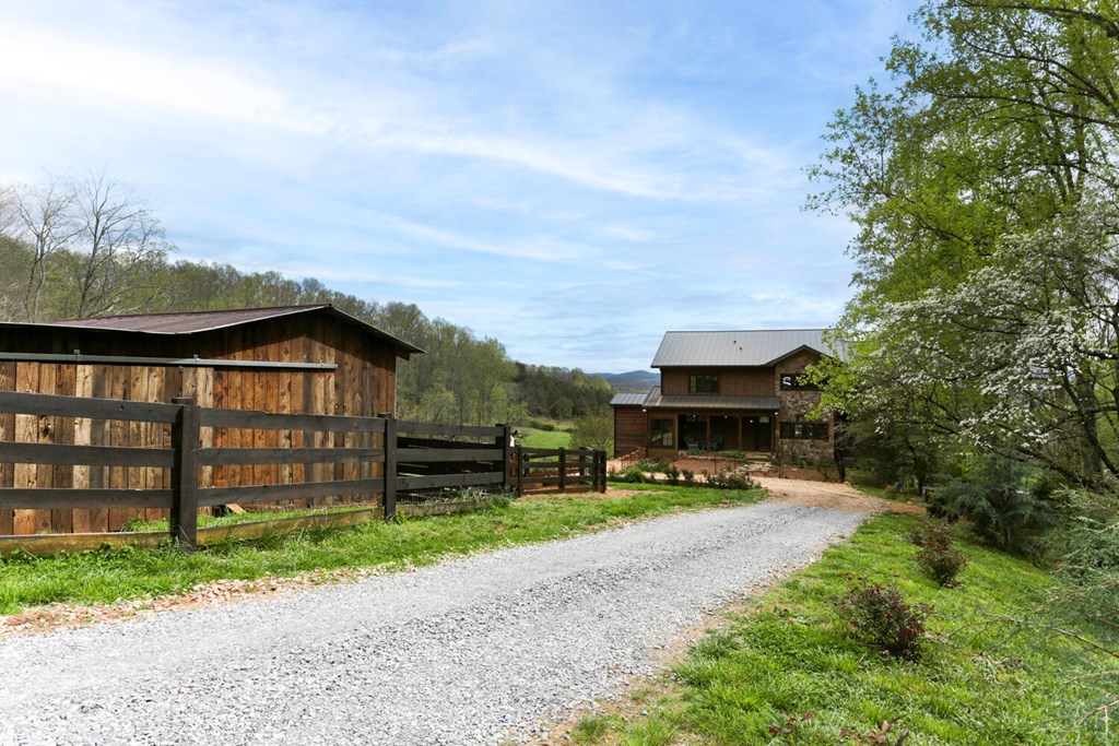 466 Scrougetown Road Ellijay, GA 30536 - Photo 40 of 72 Gallery Image 40