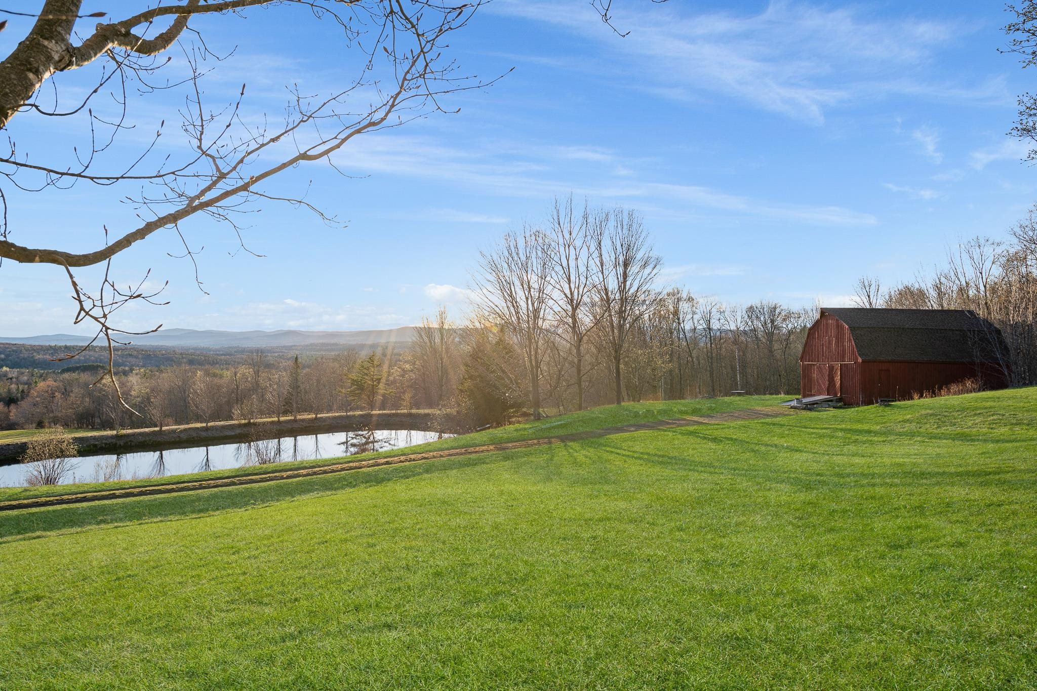 68 Rowell Road Lancaster, NH 03584 - Photo 13 of 59