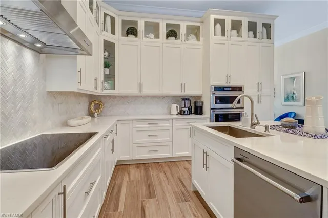 $12,500 | 2875 Coco Lakes Drive, Naples, FL 34105