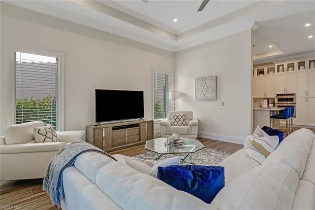 $12,500 | 2875 Coco Lakes Drive, Naples, FL 34105