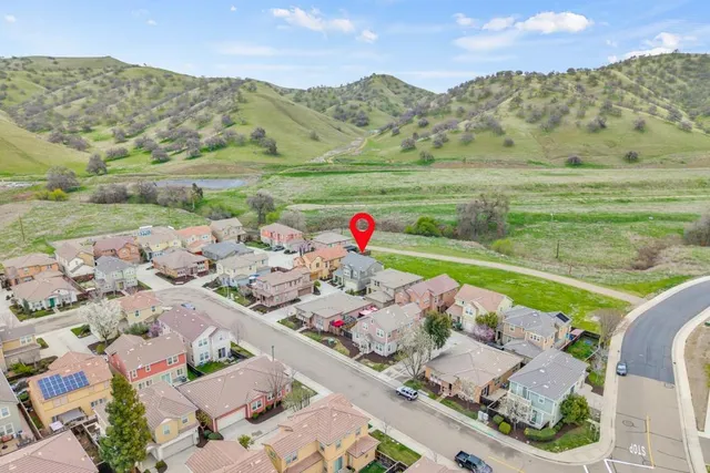 $379,000 | 9433 Vintner Circle, Patterson, CA 95363