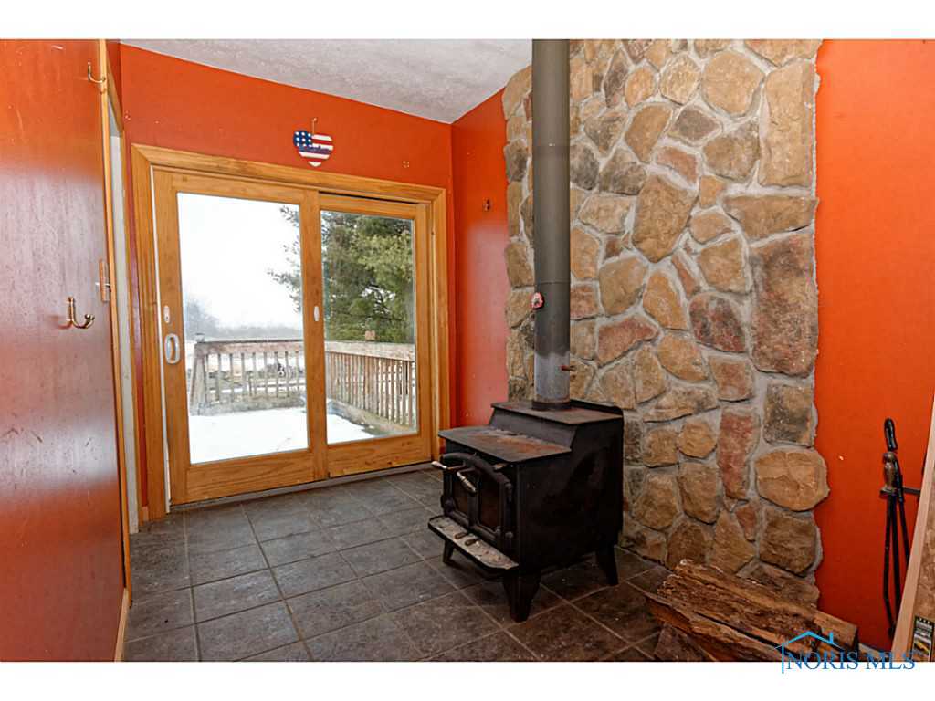 13444 Perry Road Grand Rapids, OH 43522 - Photo 9 of 17 Gallery Image 9