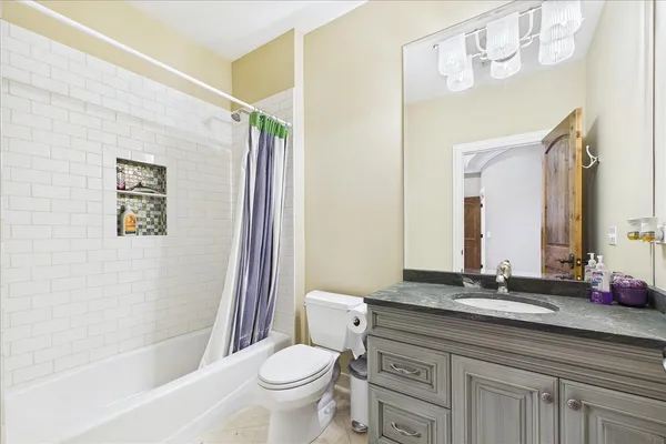 $1,500,000 | 21660 Savanna Lane, Kildeer, IL 60047