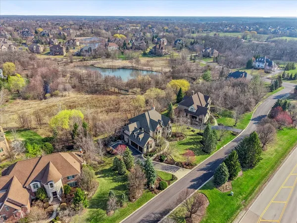 $1,500,000 | 21660 Savanna Lane, Kildeer, IL 60047