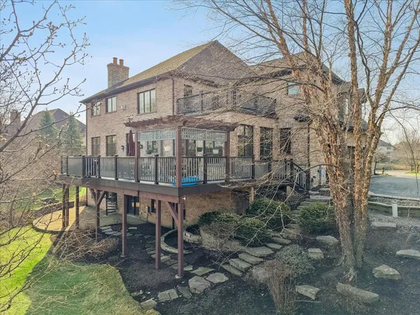 $1,500,000 | 21660 Savanna Lane, Kildeer, IL 60047