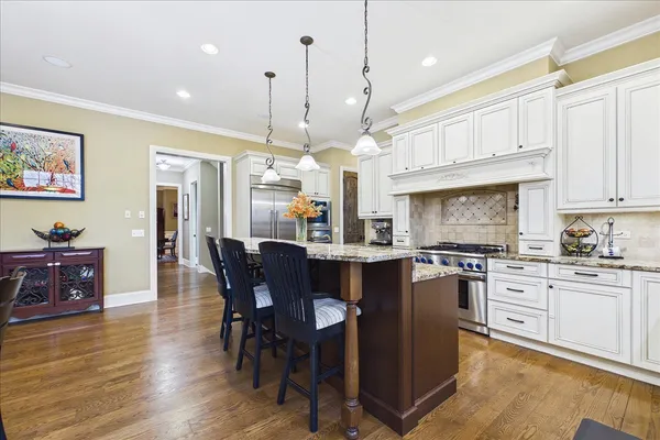 $1,500,000 | 21660 Savanna Lane, Kildeer, IL 60047