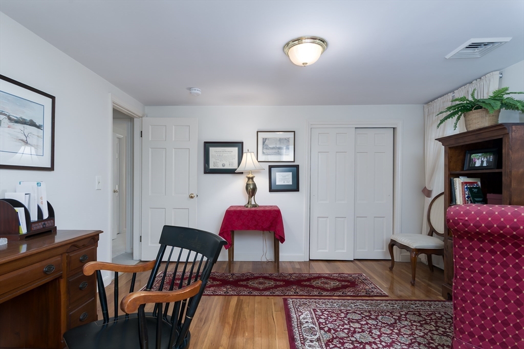 5 Old English Road Worcester, MA 01609 - Photo 17 of 32 Gallery Image 17