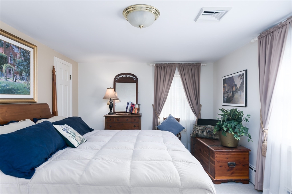 5 Old English Road Worcester, MA 01609 - Photo 23 of 32 Gallery Image 23