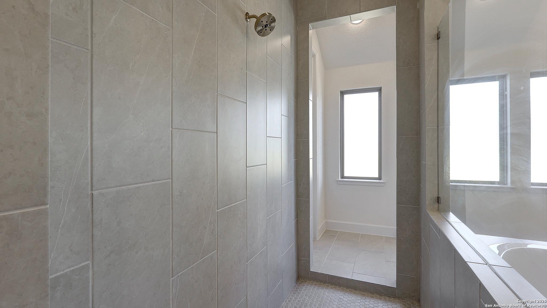 265 Post Oak Castroville, TX 78009 - Photo 18 of 39