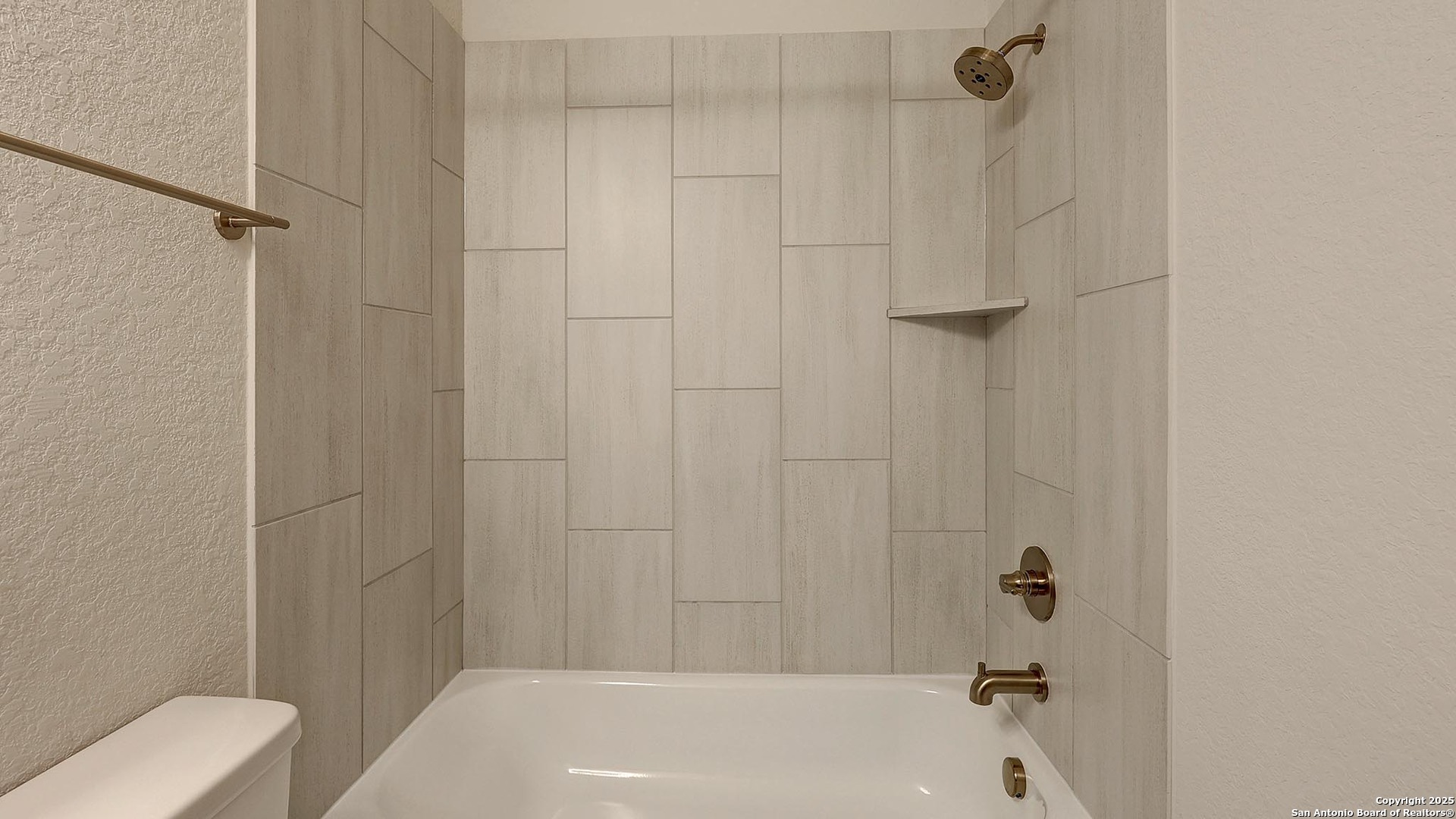 265 Post Oak Castroville, TX 78009 - Photo 20 of 39