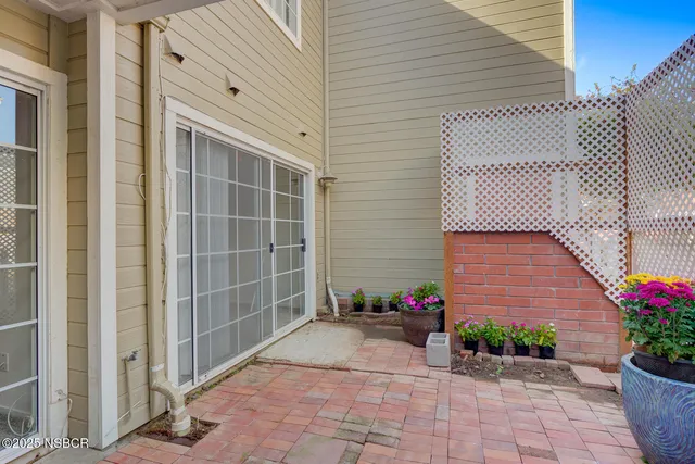 $310,000 | 2479 Country Lane, Santa Maria, CA 93455