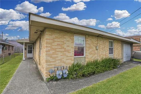 $185,000 | 522-524 Homewood Place, Westwego, LA 70094