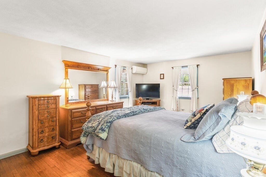 8 Elena Road Lexington, MA 02421 - Photo 22 of 35