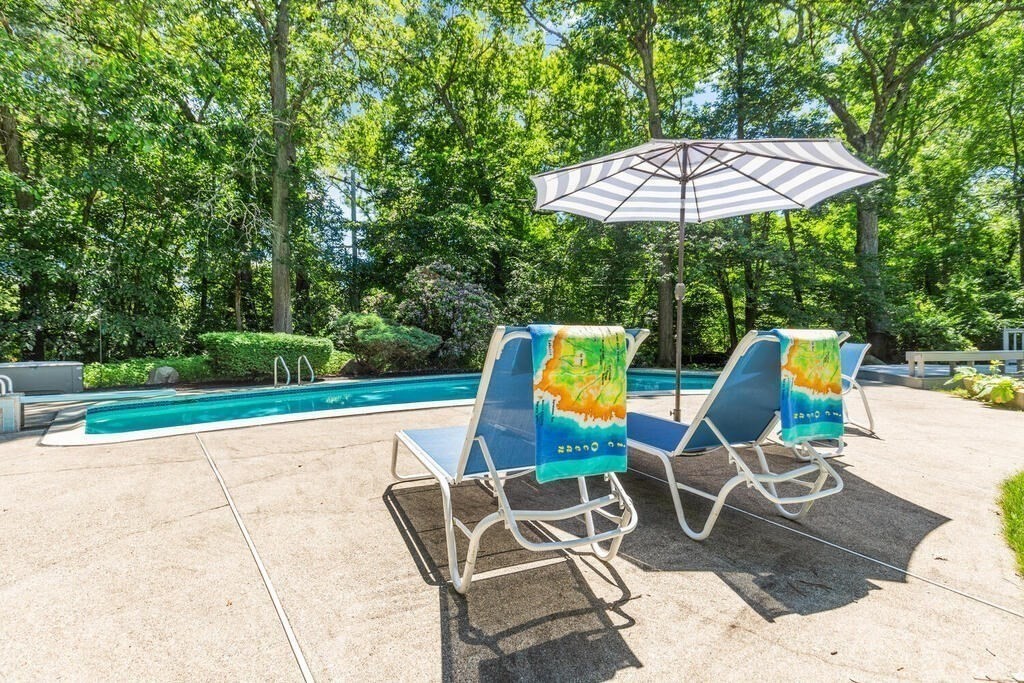 8 Elena Road Lexington, MA 02421 - Photo 30 of 35