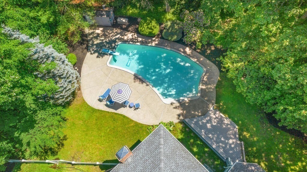 8 Elena Road Lexington, MA 02421 - Photo 3 of 35