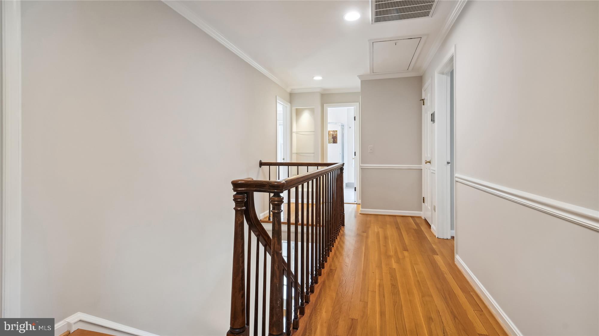 1313 Merrie Ridge Road McLean, VA 22101 - Photo 28 of 72 Upper level hallway landing