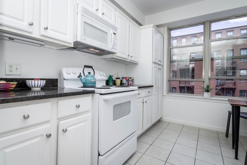 70 Washington Street, Unit 207 Haverhill, MA 01832 - Photo 23 of 40