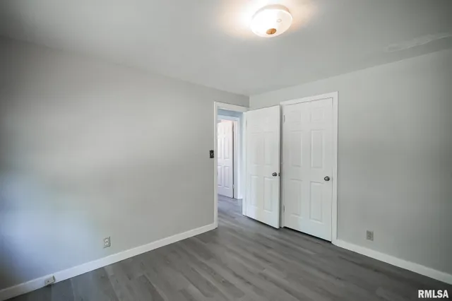 $124,000 | 817 West Ridge Road, Peoria, IL 61614