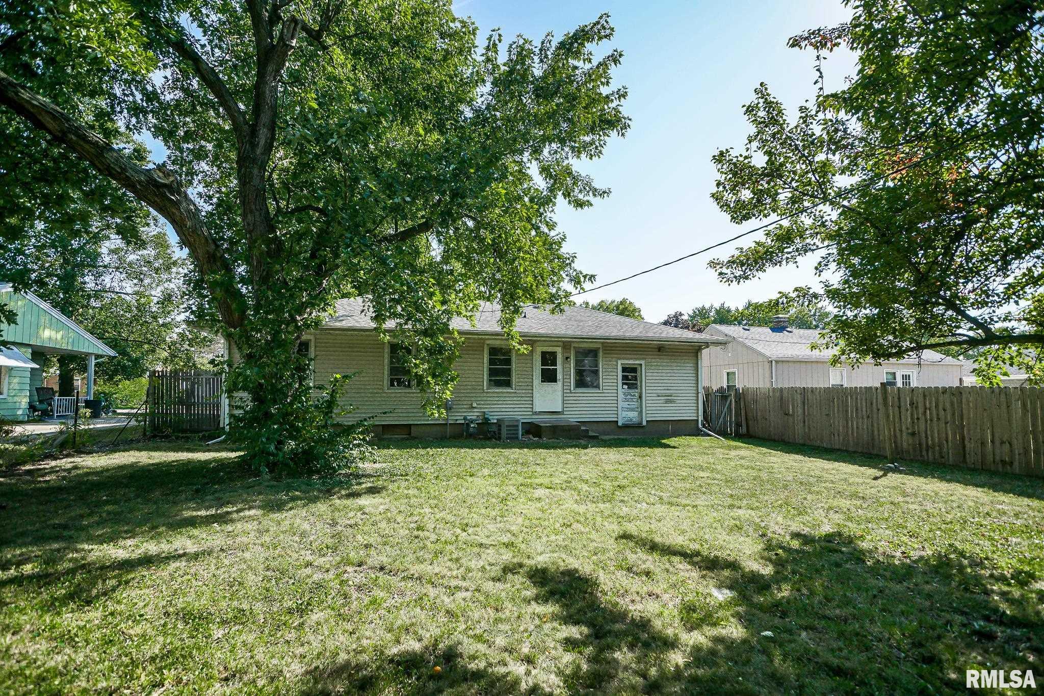 817 West Ridge Road Peoria, IL 61614 - Photo 23 of 26 Gallery Image 23