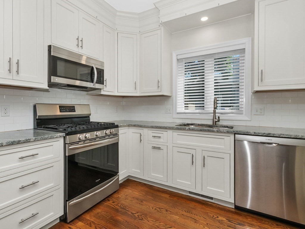 66 Ash Street, Unit 1 Waltham, MA 02453 - Photo 2 of 39